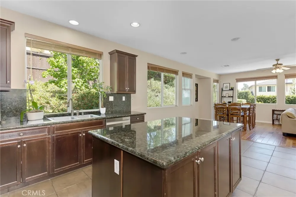 33369 Gold Mountain Road Yucaipa, CA 92399