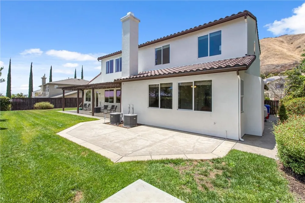 33369 Gold Mountain Road Yucaipa, CA 92399