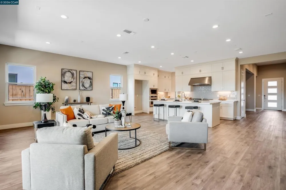 3137 Phoenix Ave Tracy, CA 95377