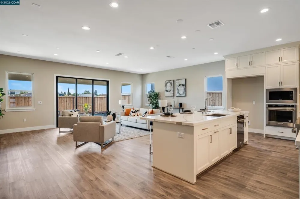 3137 Phoenix Ave Tracy, CA 95377