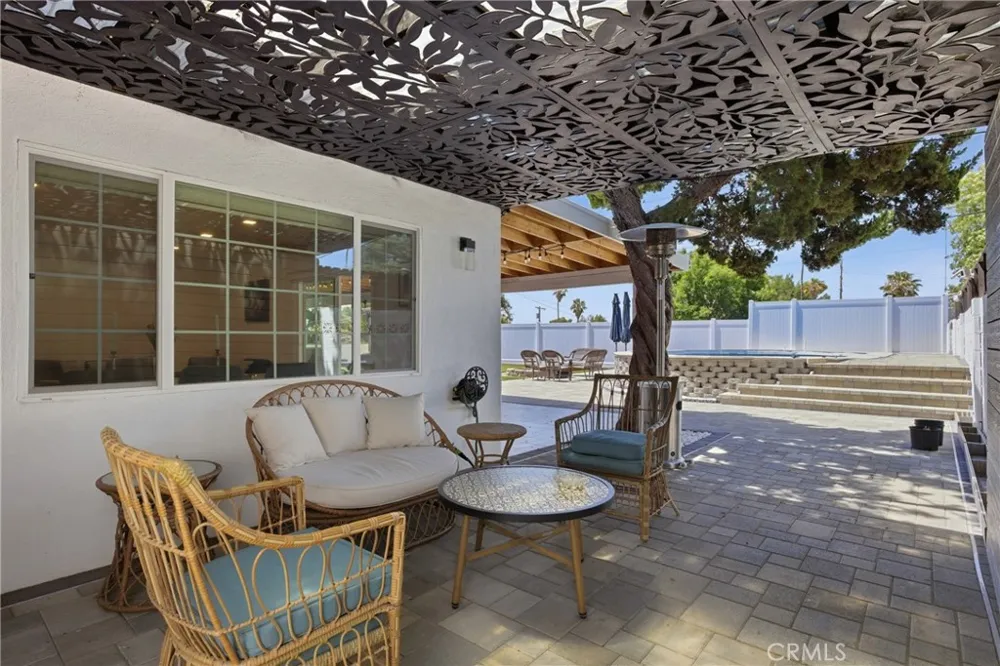 11637 Prager Lakeview Terrace, CA 91342