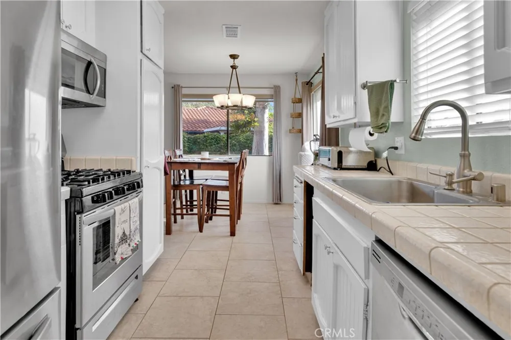 139 Flag Paso Robles, CA 93446