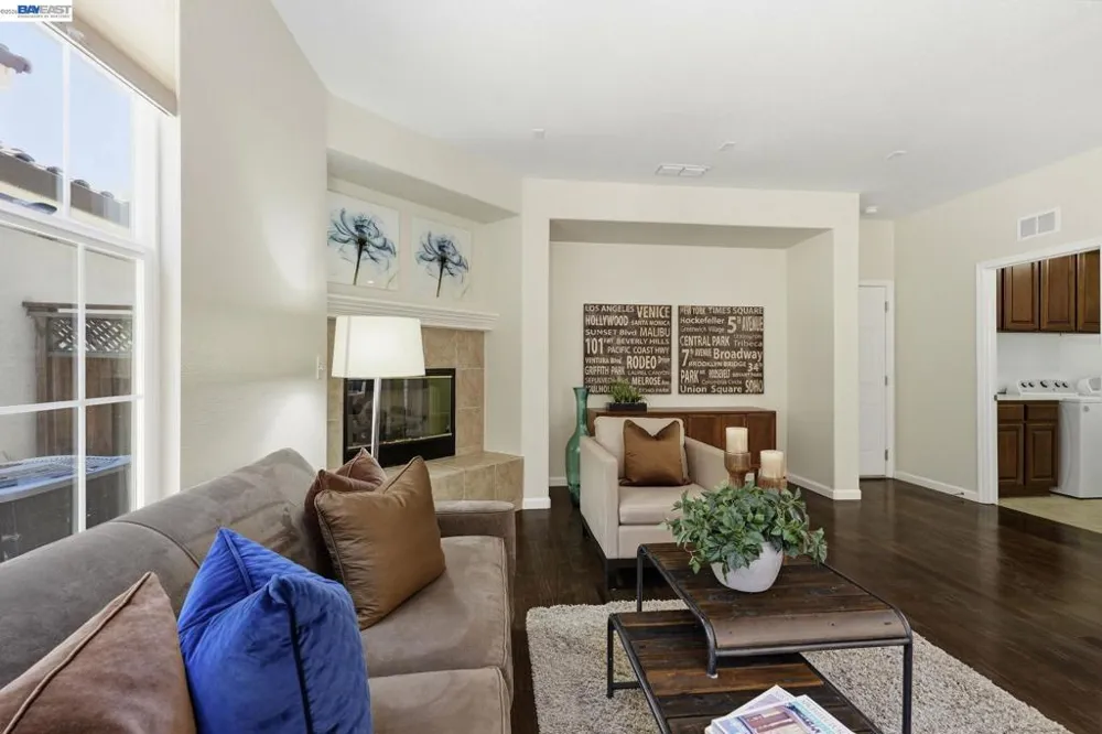 43 W Casita Ln Mountain House, CA 95391