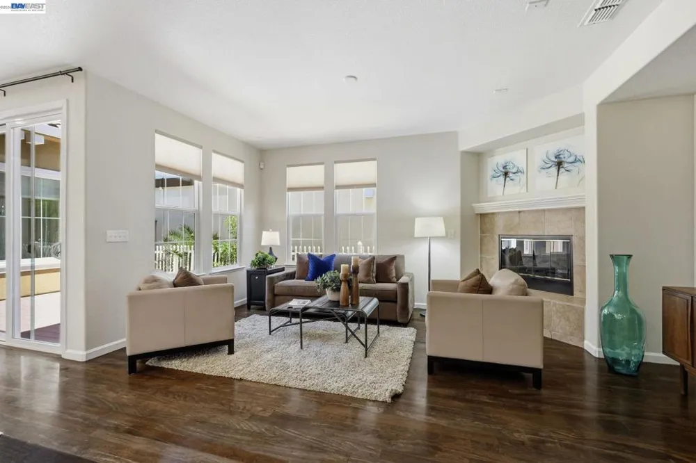 43 W Casita Ln Mountain House, CA 95391