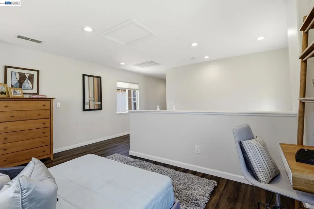 43 W Casita Ln Mountain House, CA 95391