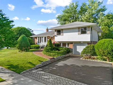 17 Wren Drive