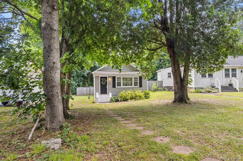 10 Batavia Road Patterson, NY 12563
