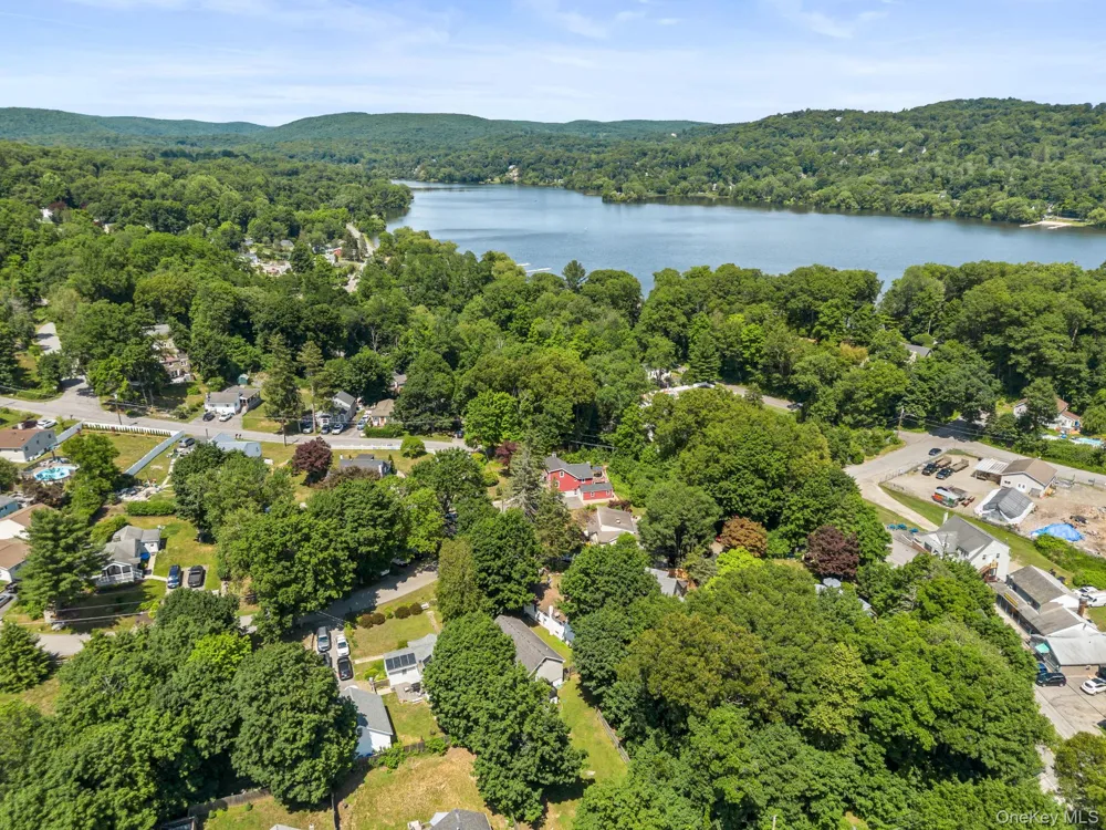 10 Batavia Road Patterson, NY 12563