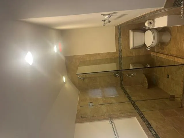 21104 Richland Avenue Oakland Gardens, NY 11364