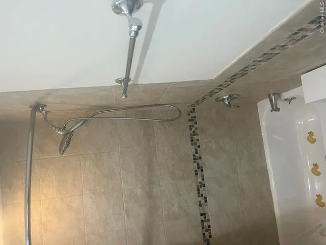 21104 Richland Avenue Oakland Gardens, NY 11364
