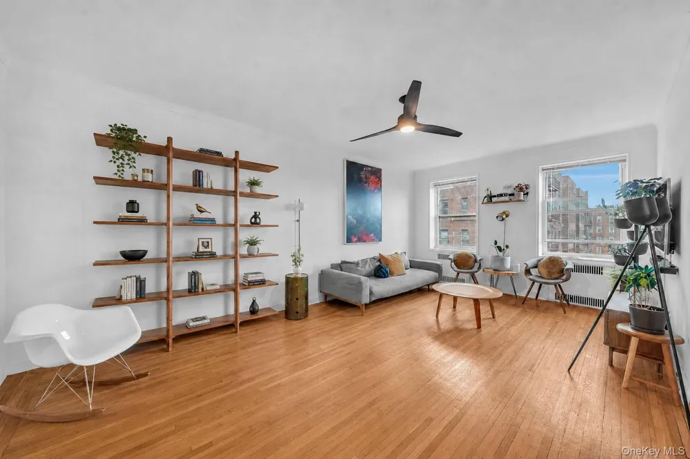 7615 35th Avenue #4E Jackson Heights, NY 11372