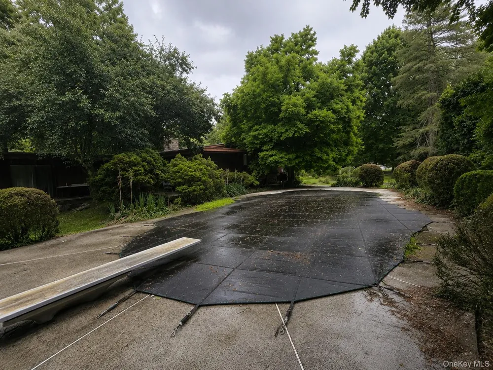 173 Old Nyack Turnpike Spring Valley, NY 10977