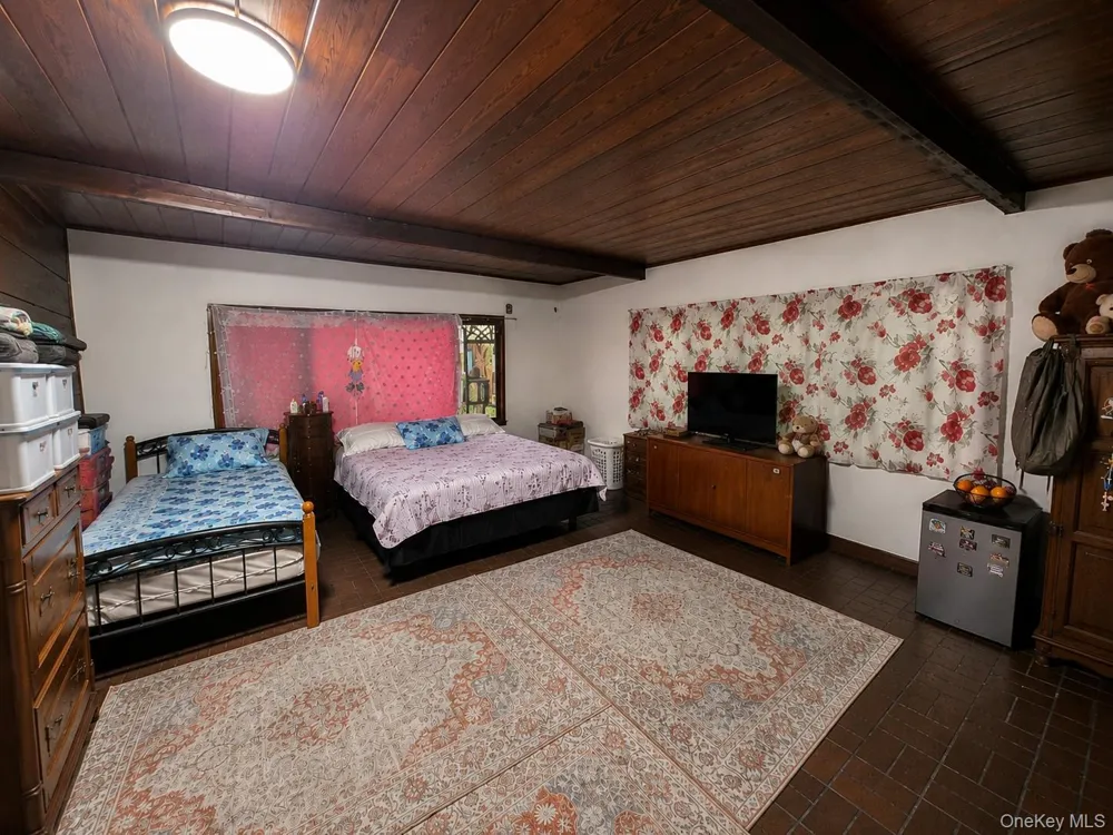173 Old Nyack Turnpike Spring Valley, NY 10977