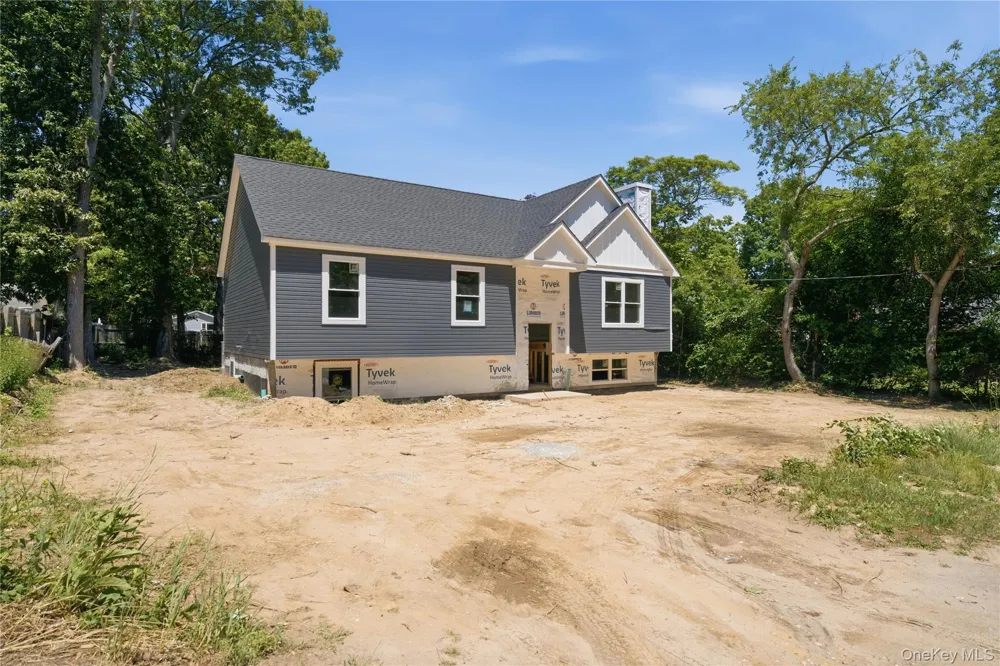 133B Shinnecock Avenue Mastic, NY 11950
