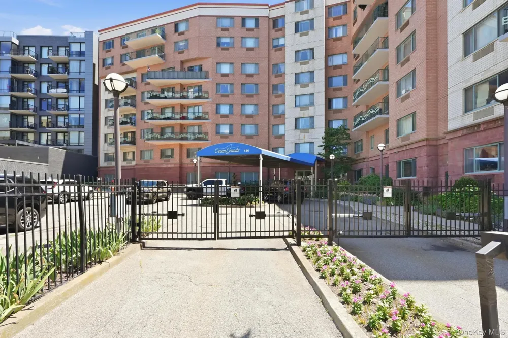 136 Beach 117th Street #7J Rockaway Park, NY 11694