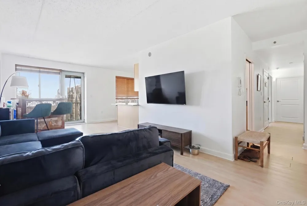 136 Beach 117th Street #7J Rockaway Park, NY 11694