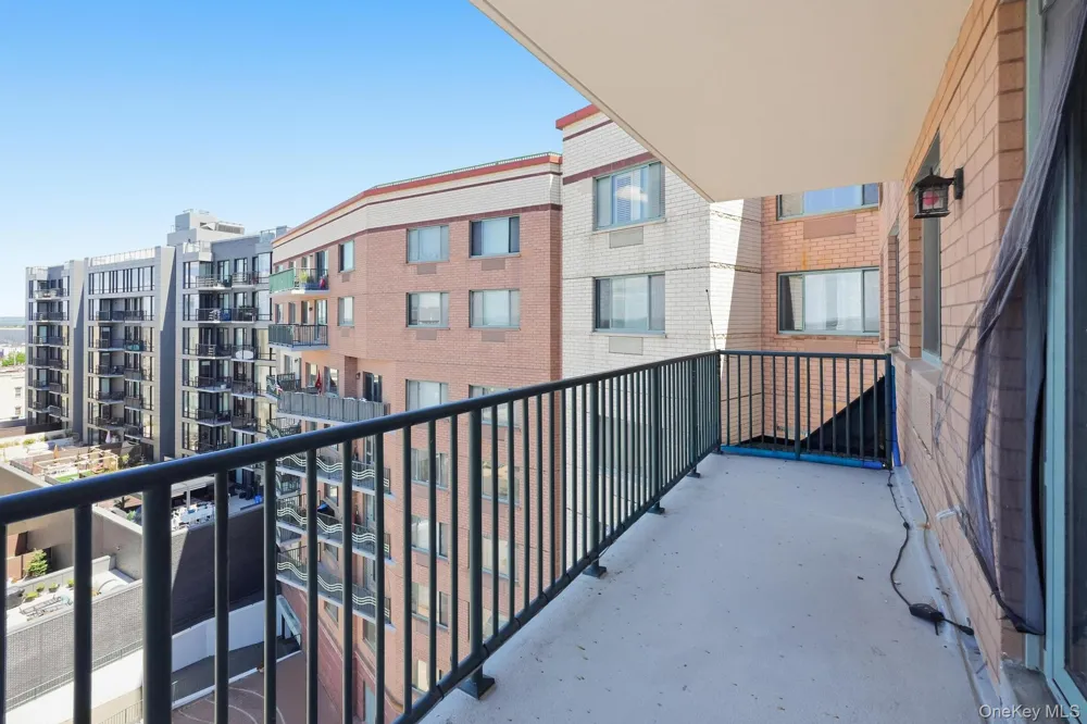 136 Beach 117th Street #7J Rockaway Park, NY 11694
