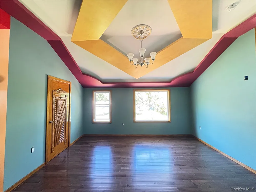 15 W Delaware Place Bethel, NY 12720