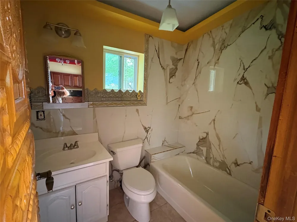 15 W Delaware Place Bethel, NY 12720