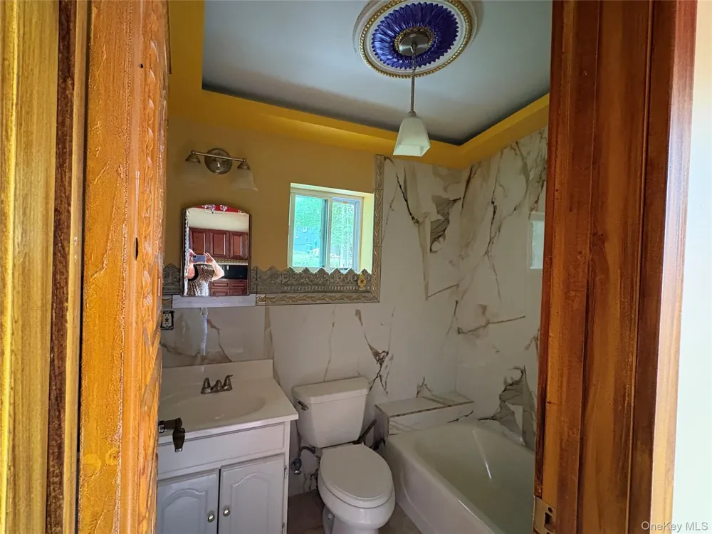 15 W Delaware Place Bethel, NY 12720