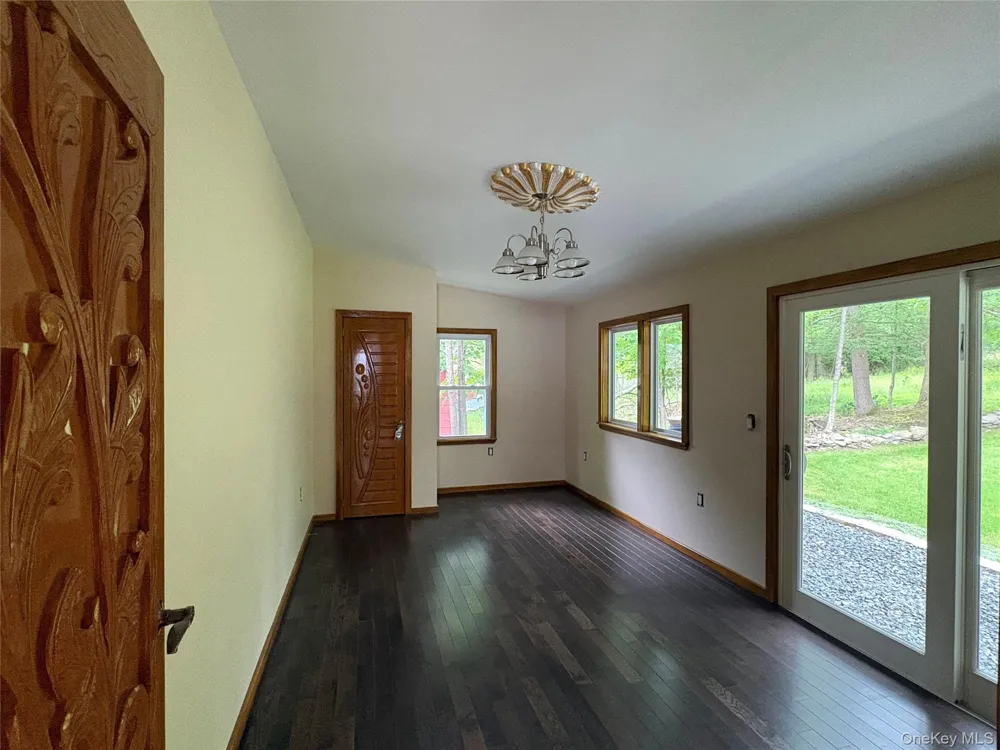 15 W Delaware Place Bethel, NY 12720