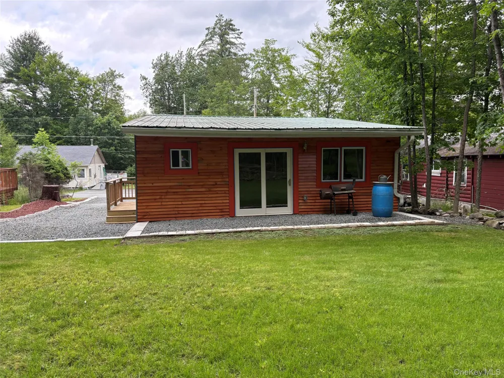 15 W Delaware Place Bethel, NY 12720