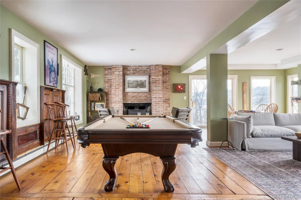 216 Route 385 Catskill, NY 12414