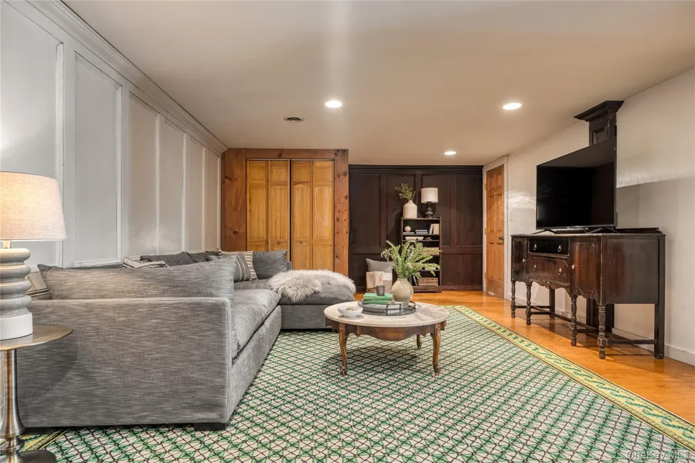216 Route 385 Catskill, NY 12414