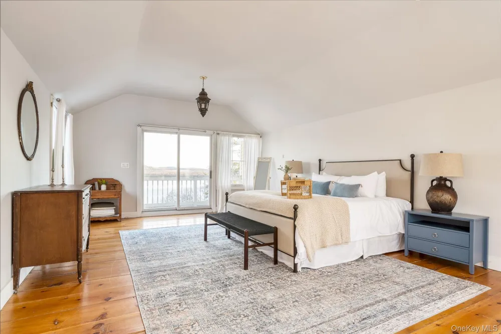 216 Route 385 Catskill, NY 12414