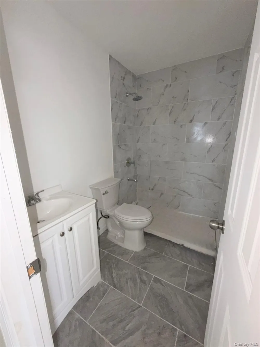 6947 Hillmeyer Avenue #2 Arverne, NY 11692