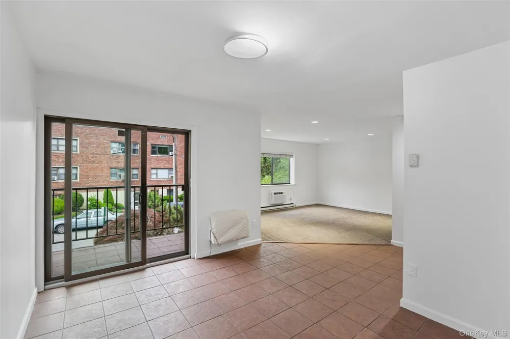 530 Hudson Avenue Cedarhurst, NY 11516