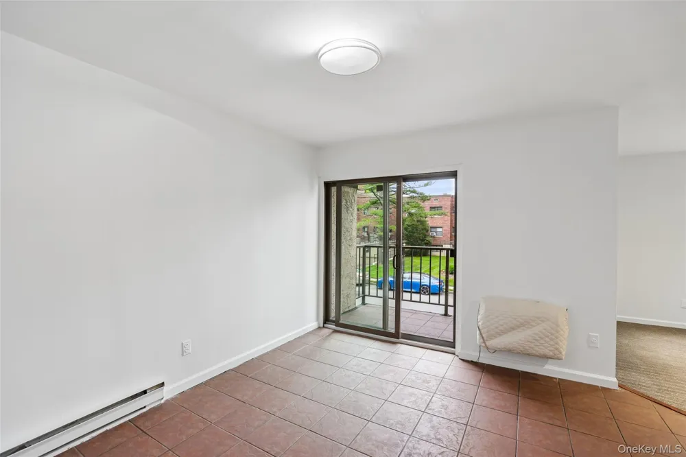 530 Hudson Avenue Cedarhurst, NY 11516