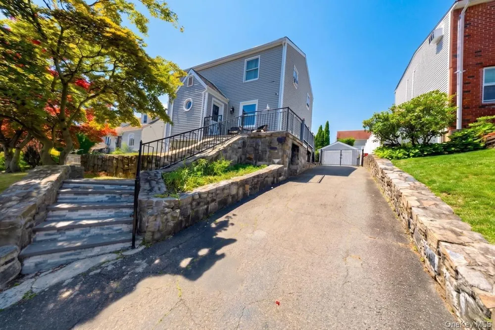 115 Young Avenue Yonkers, NY 10710
