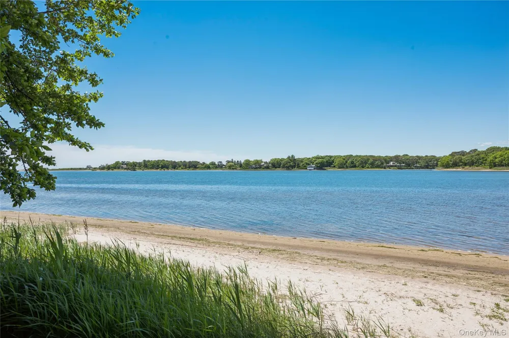 100 & 90 Briar Patch Road East Hampton, NY 11937