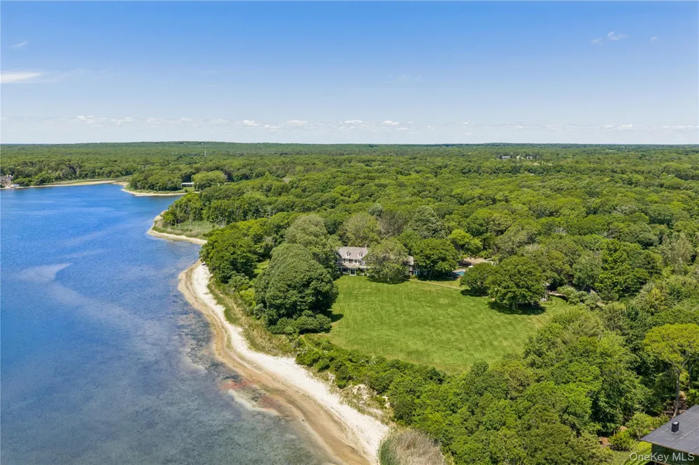100 & 90 Briar Patch Road East Hampton, NY 11937