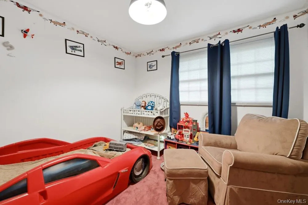 23 Flicker Drive Middle Island, NY 11953