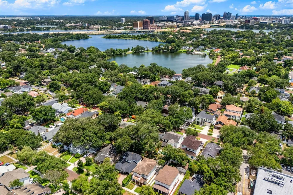 533 W YALE STREET Orlando, FL 32804