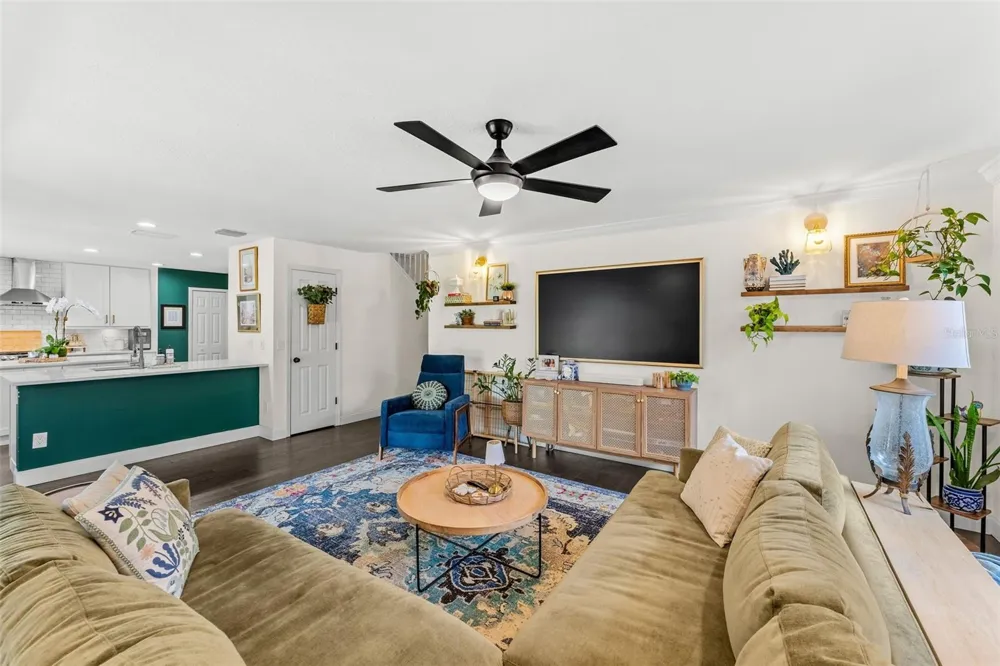 533 W YALE STREET Orlando, FL 32804