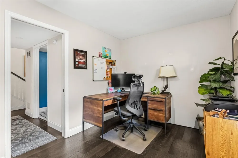 533 W YALE STREET Orlando, FL 32804