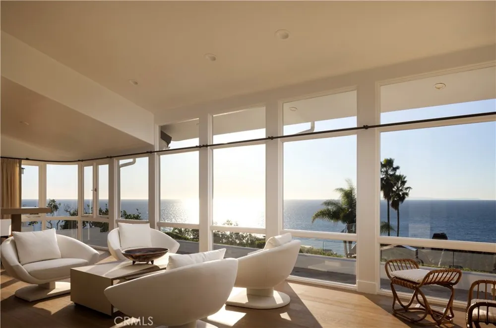 52 Portola Laguna Beach, CA 92651