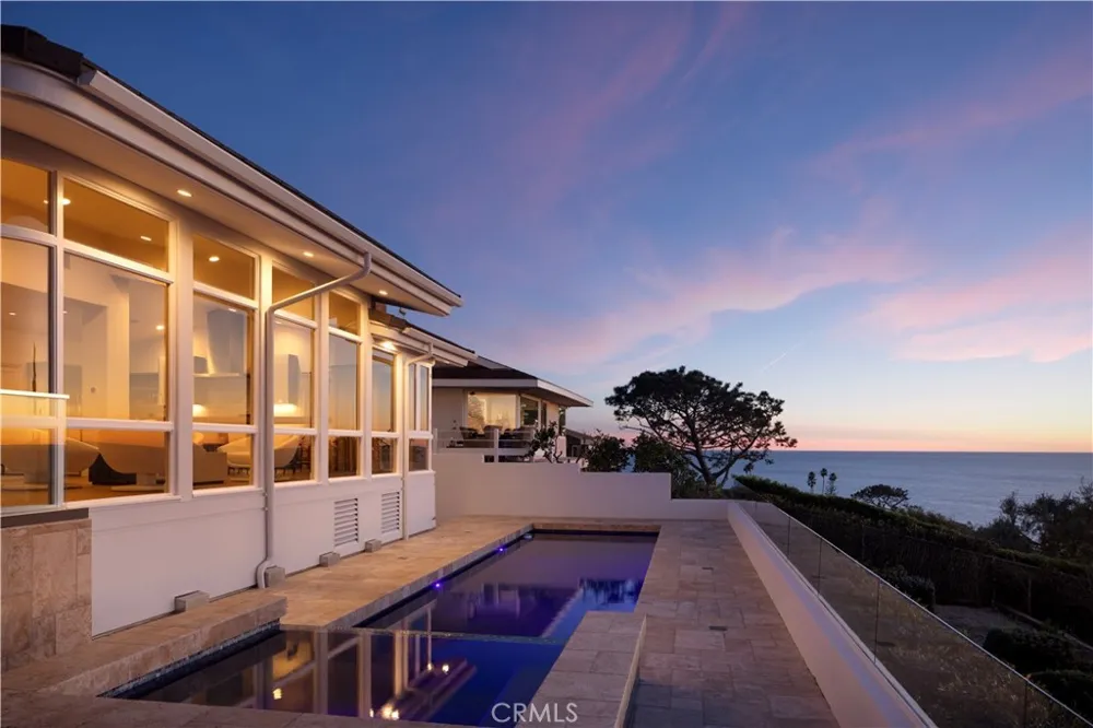 52 Portola Laguna Beach, CA 92651
