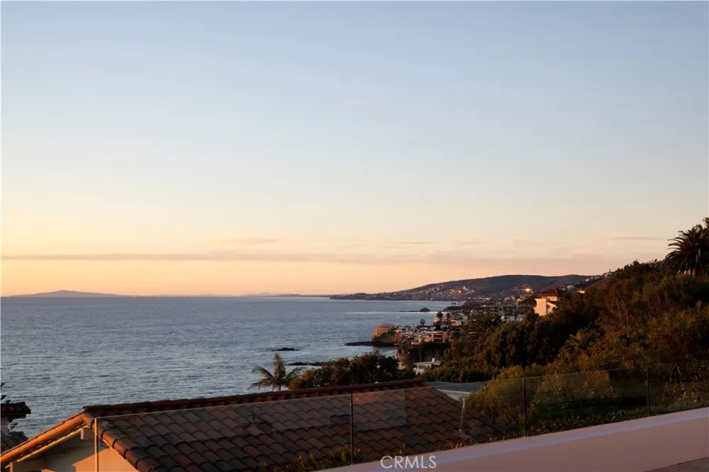 52 Portola Laguna Beach, CA 92651