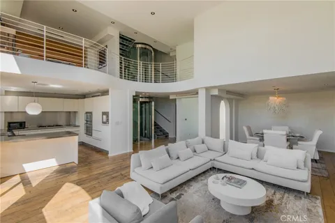 11 Marine Terrace #3