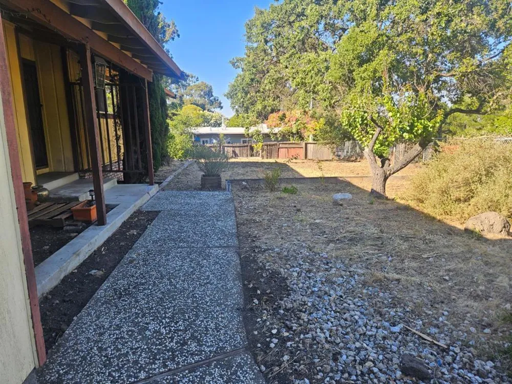 1527 Pleasant Hill Road Lafayette, CA 94549