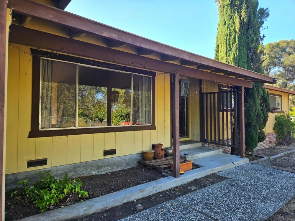 1527 Pleasant Hill Road Lafayette, CA 94549