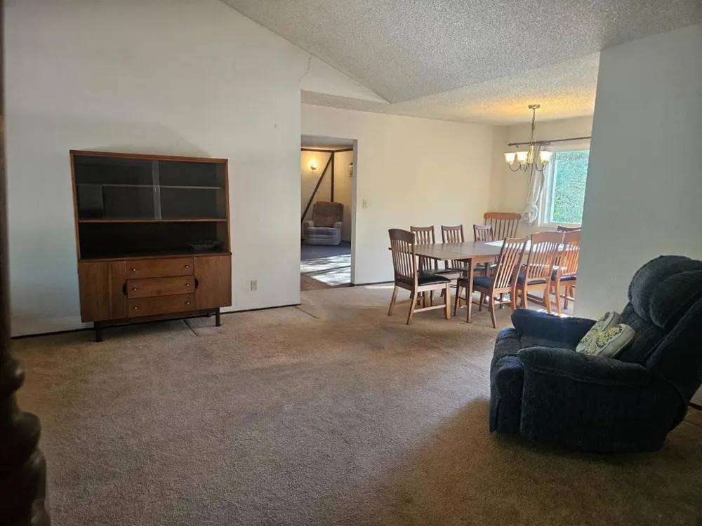 1527 Pleasant Hill Road Lafayette, CA 94549