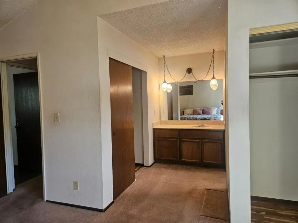 1527 Pleasant Hill Road Lafayette, CA 94549