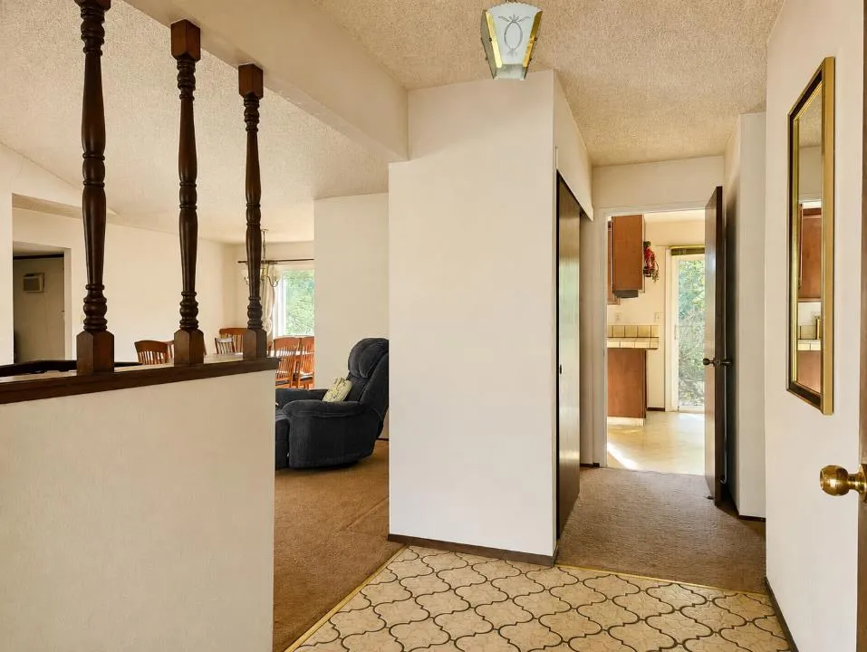 1527 Pleasant Hill Road Lafayette, CA 94549