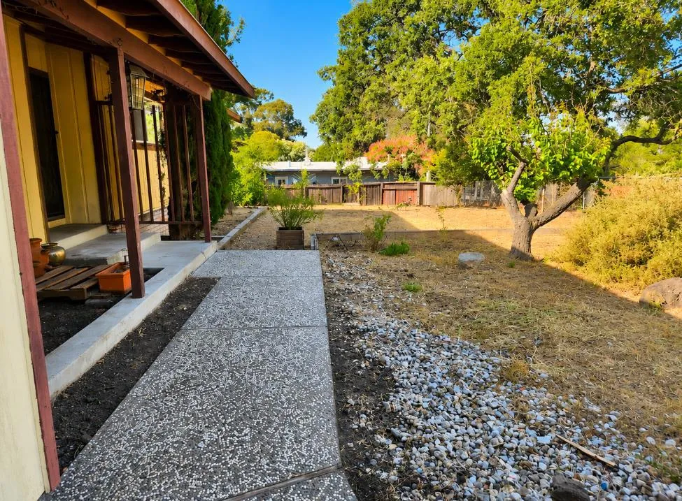 1527 Pleasant Hill Road Lafayette, CA 94549