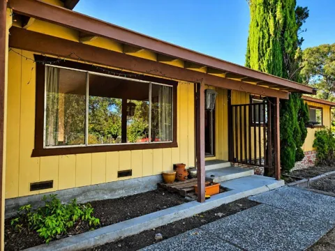 1527 Pleasant Hill Road